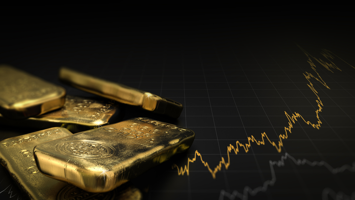 Holding Gold: From crisis response to long-term returns
