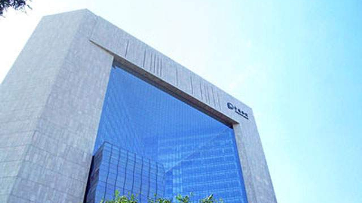 CIC eyes direct investments in the US and Europe