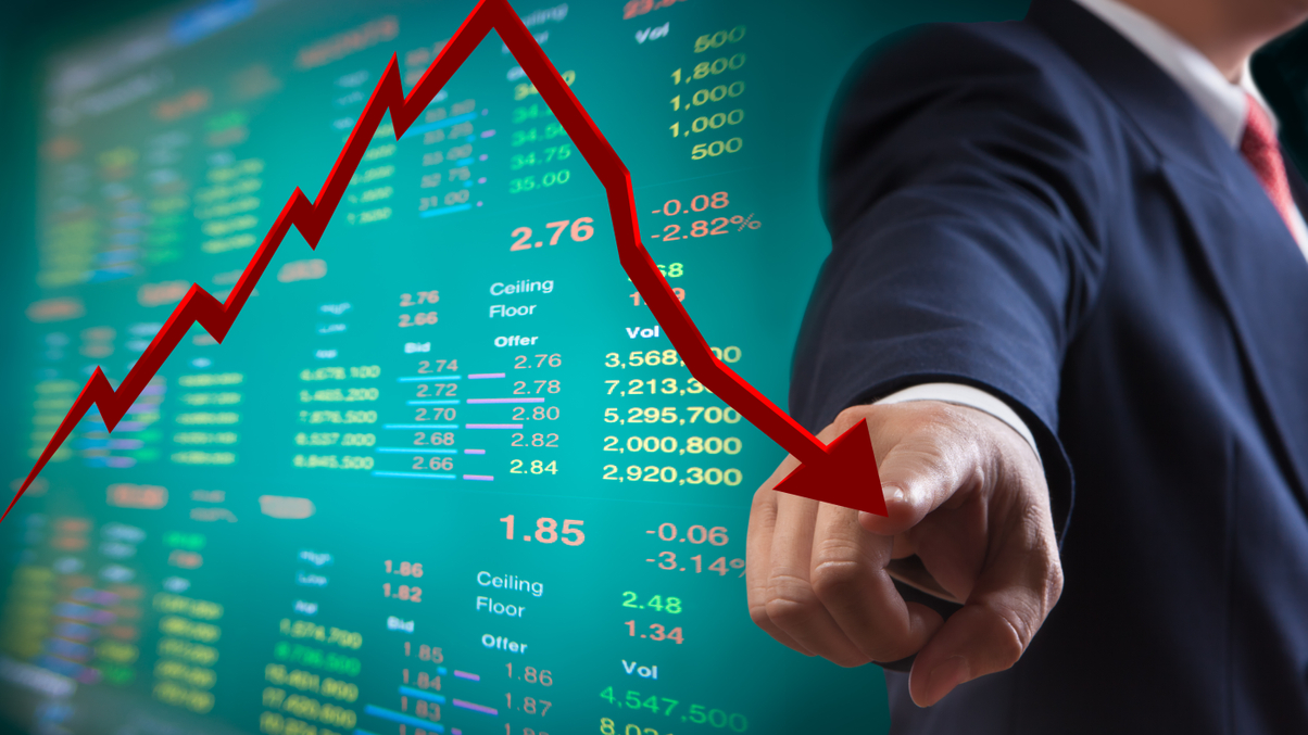 Fund sales in Asia suffer amid uncertainty, trade frictions