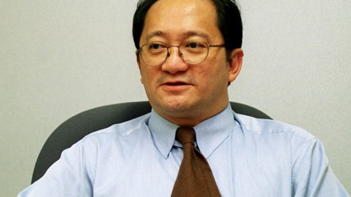 Temasek adjusts management structure
