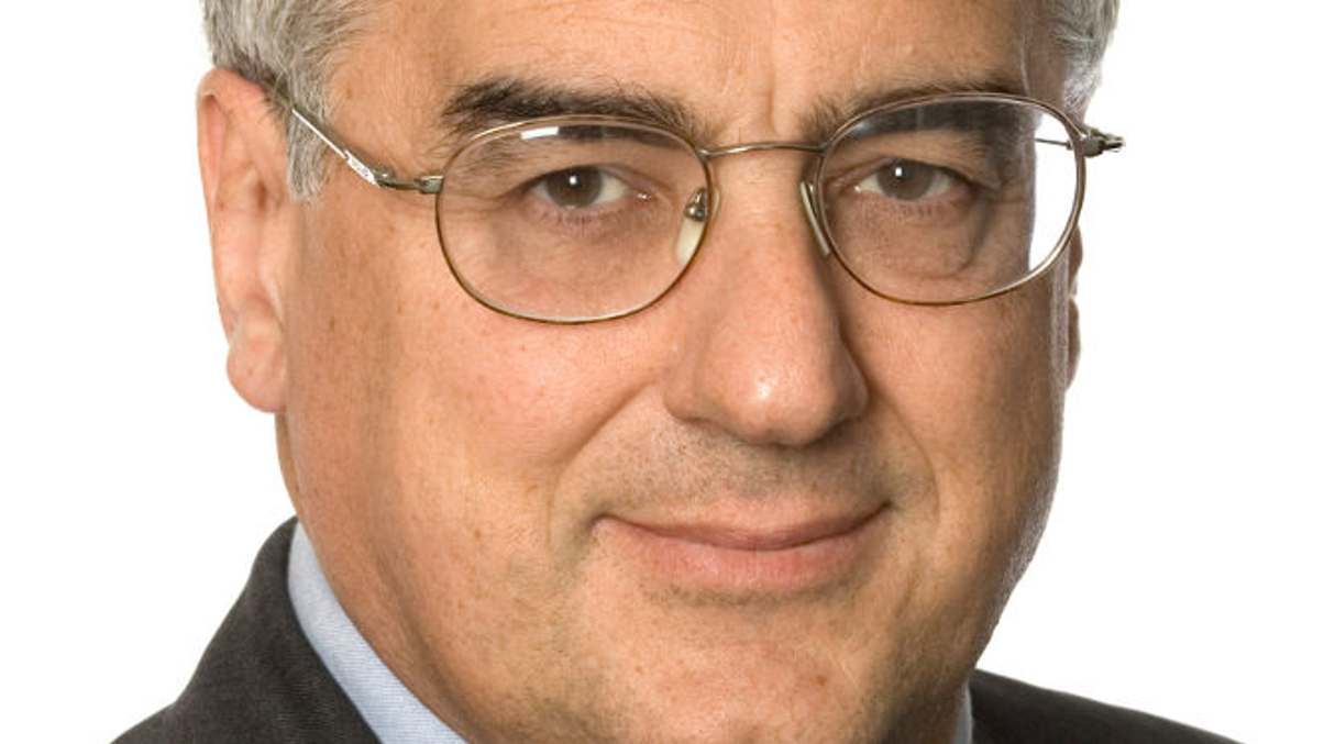 Michael Hintze of CQS: Hedge funds should talk