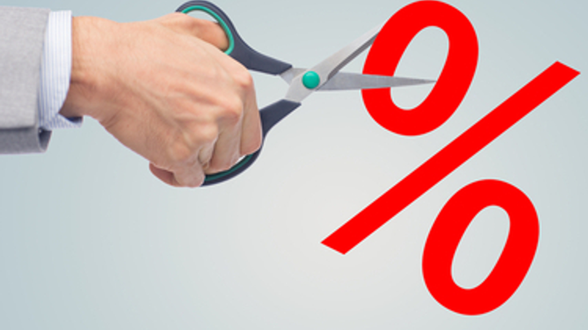 Market Views: How Asian central banks can react to delayed Fed rate cuts