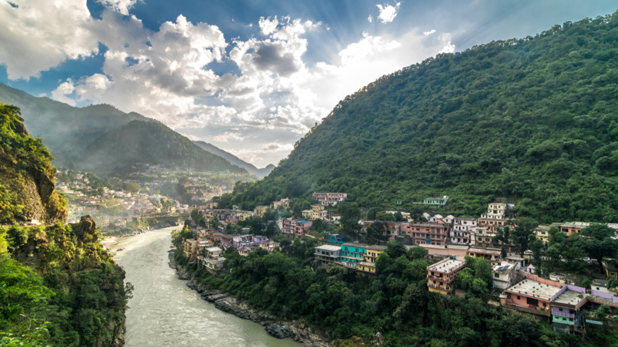 Bollywood star launches luxury Asian property investment