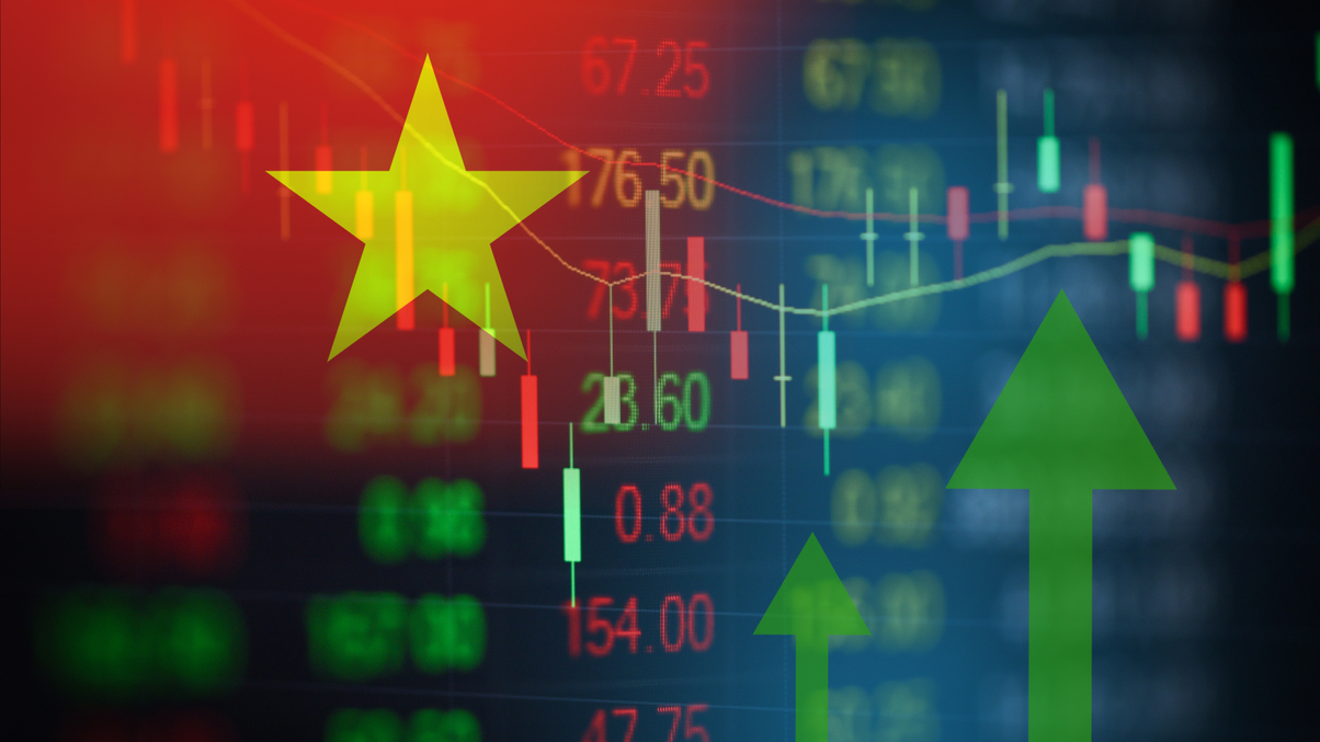 Investors eye new markets, alternatives as dollar weakens