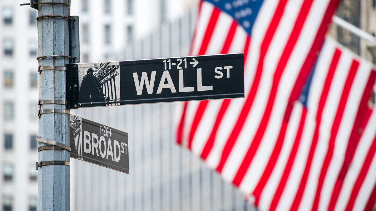 Market Views: Are US equities headed for a big correction in 2022?