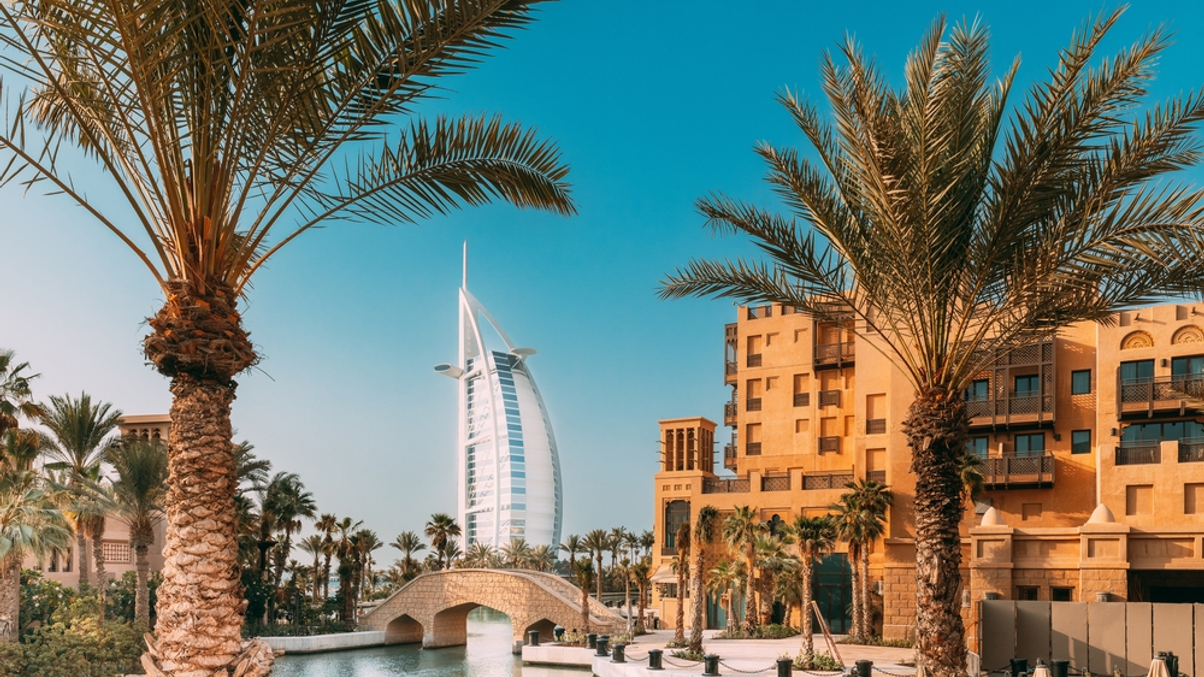 Hong Kong bridges Middle East-China investment flows