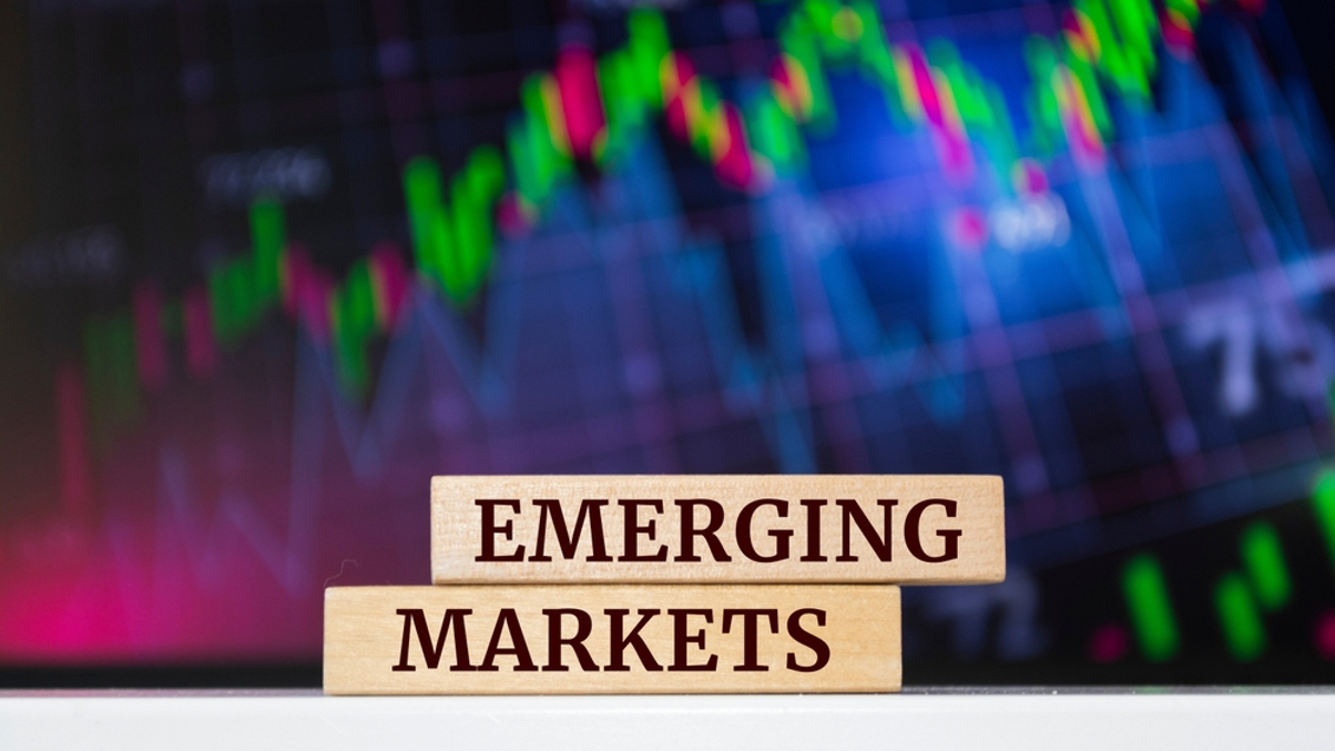 Asia’s EM bonds pitch stability over yield in portfolios