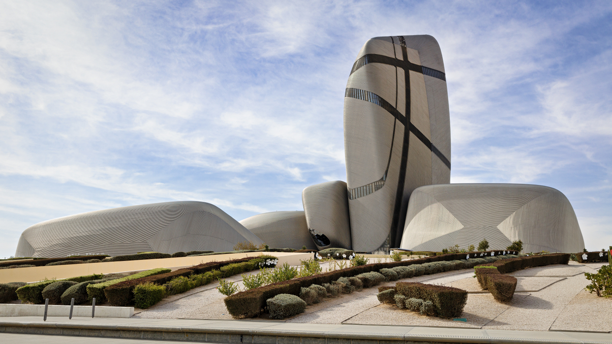 HKMA, PIF to anchor $1bn fund to help HK, GBA firms boost Mid-East presence