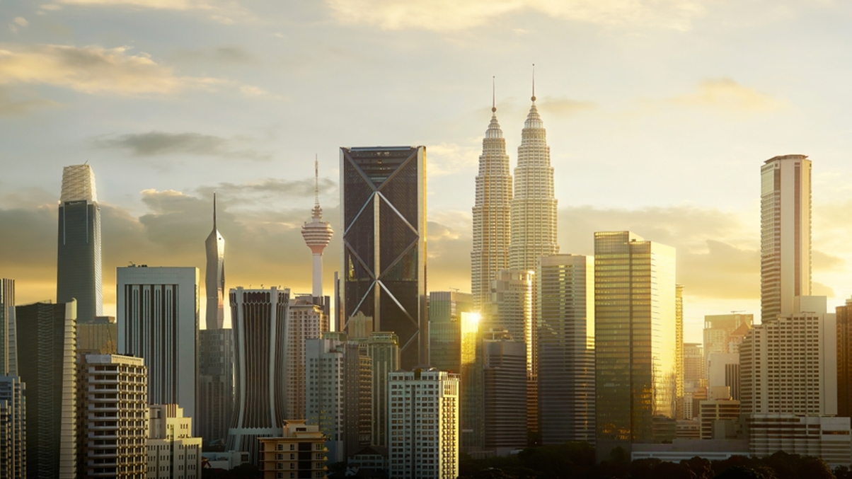 IFC bridge loan triggers $900 million investment rush