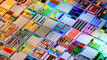 Market Views: What do soaring US tech valuations mean for Asian investors?