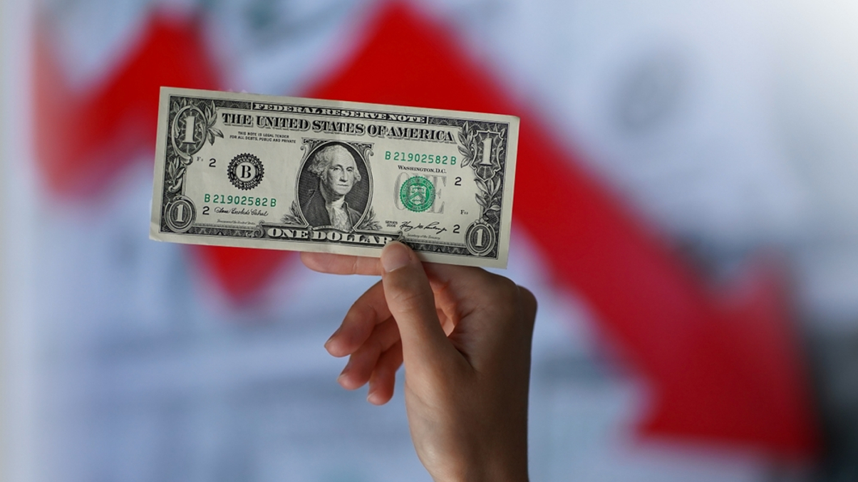 Asian emerging market currencies draw mixed bets as dollar softens