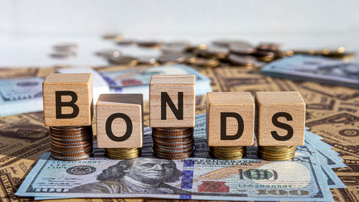 Convertible markets navigate issuance divergence and risk