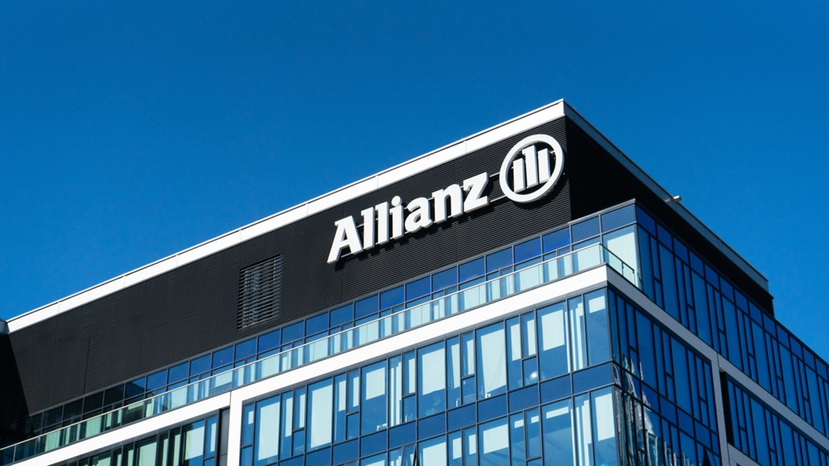 Weekly Digest: Singapore blocks Income Insurance-Allianz deal; PGGM hands Japan property mandate to abrdn
