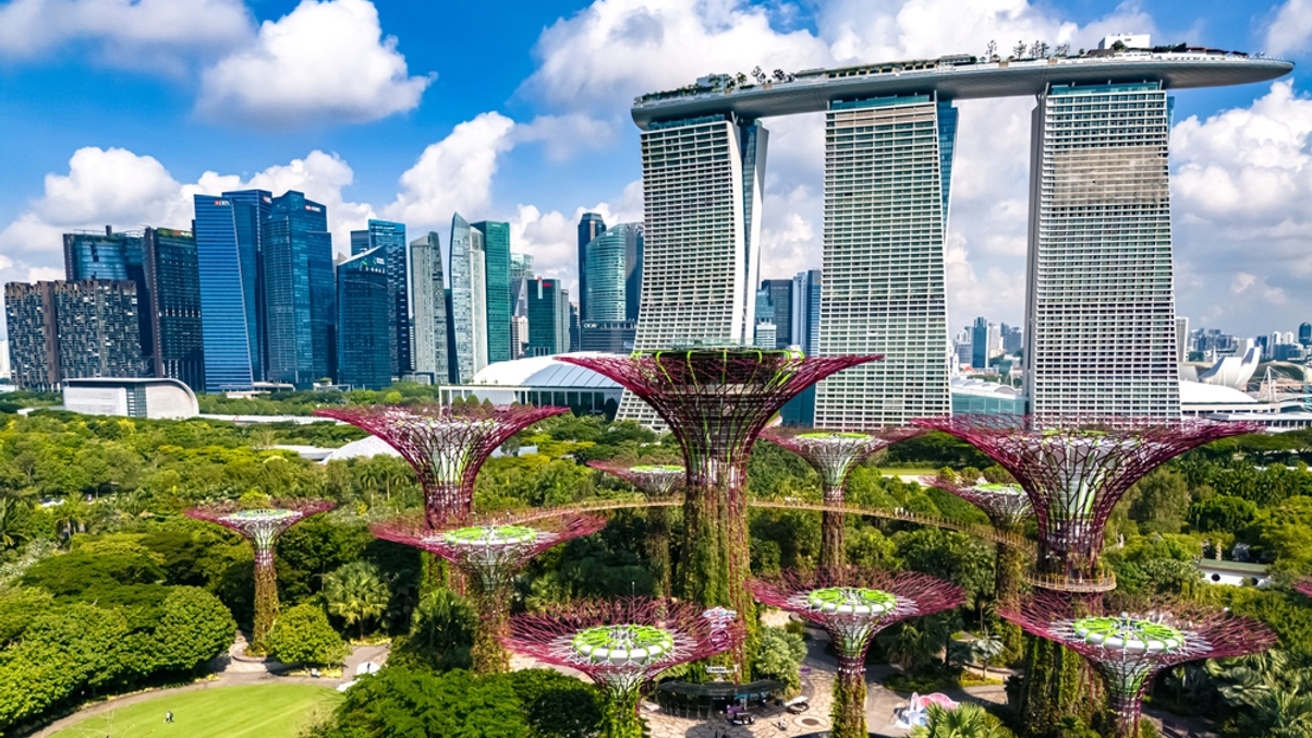 Allianz deepens Singapore push with $2.3bn HSBC deal