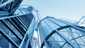 AI power demand forces investors to rewrite infra risk