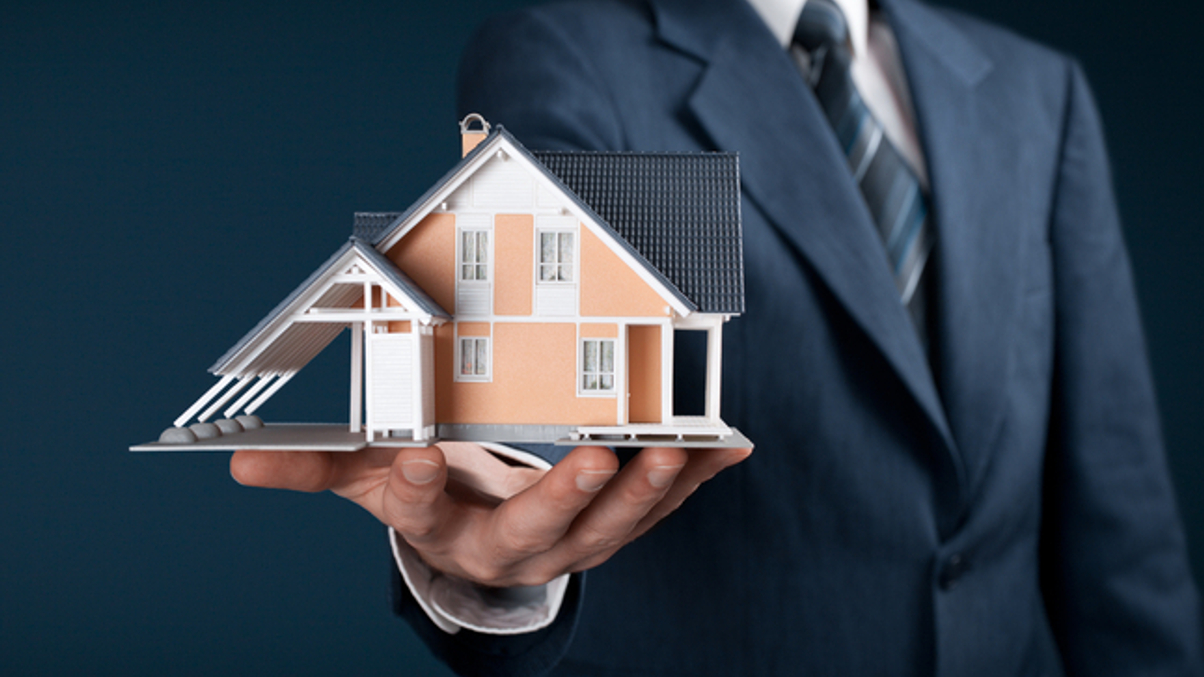 Munich Re’s new CIO wary of private asset push