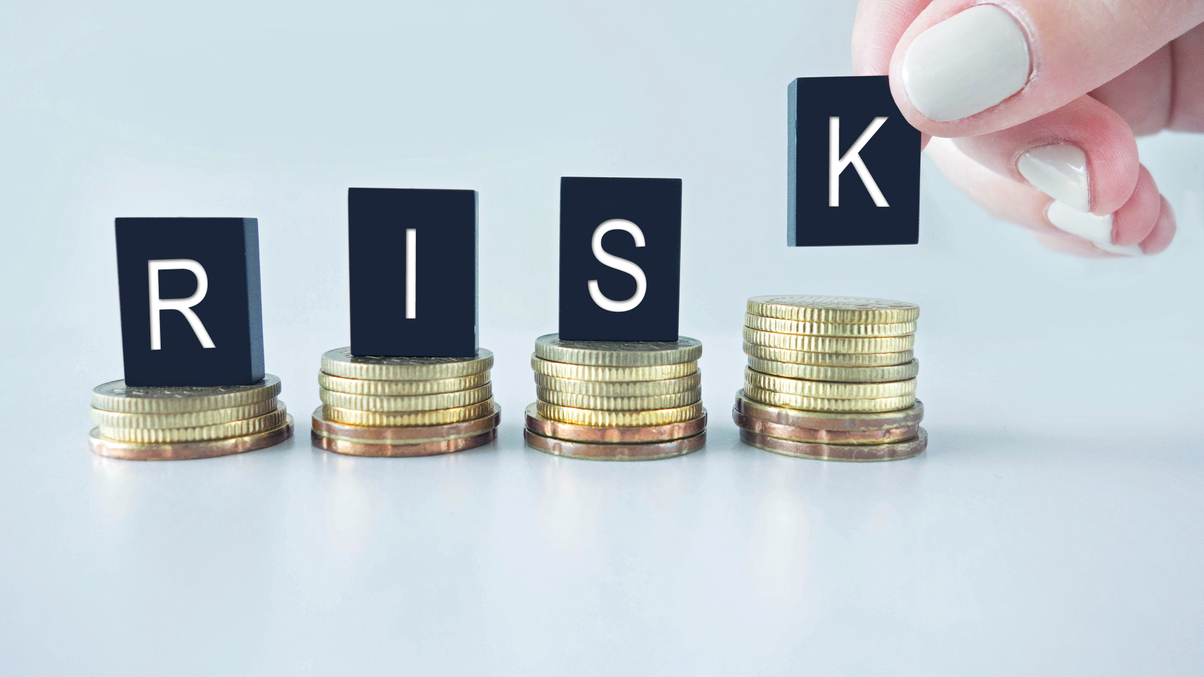 HK SFC, Fitch flag concerns about private credit