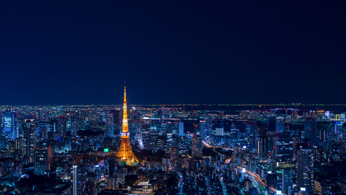 Japanese institutions weigh semi-liquid funds as gateway to global markets