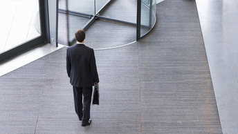 Value Partners cuts more staff amid market turmoil