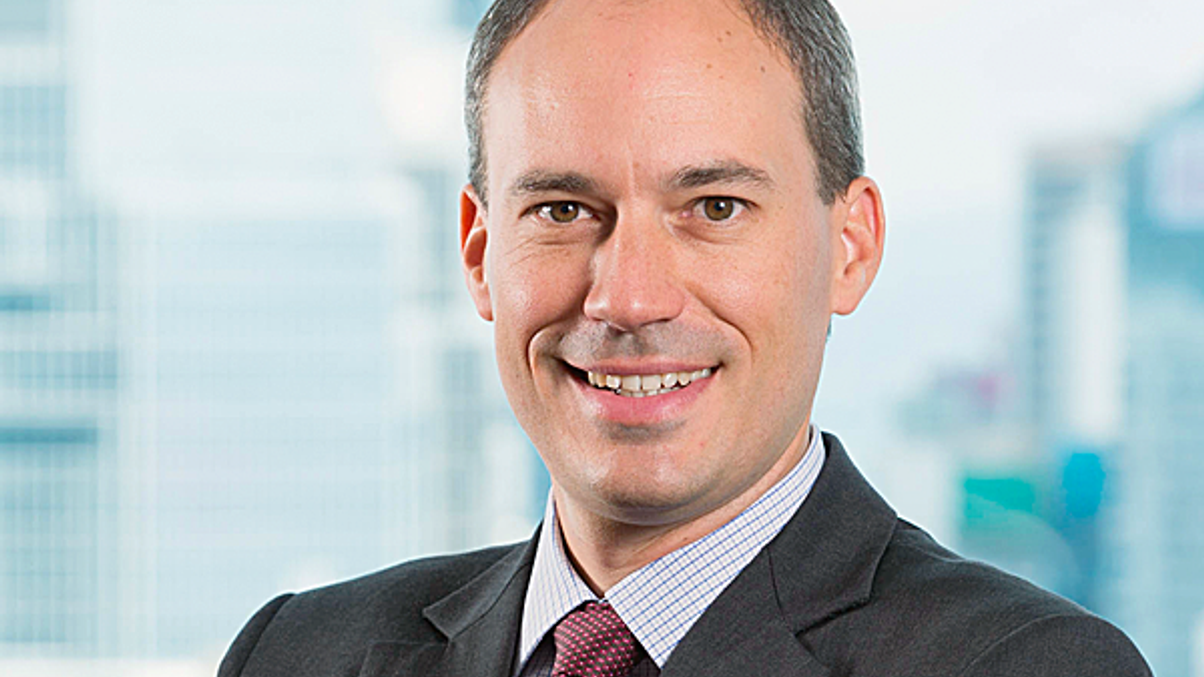 Asian firms mull UK's commission rules