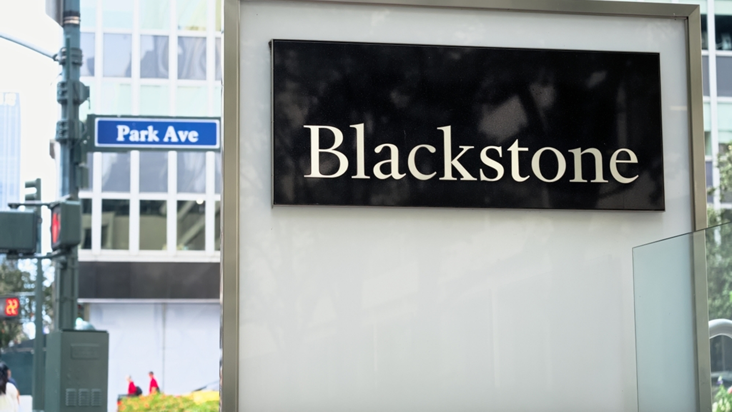 Blackstone raises record $13.1 billion Asia private equity fund Blackstone raises record $13.1 billion Asia private equity fund