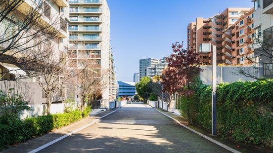 Global investors Brookfield and Aberdeen buy up Japanese apartments Global investors Brookfield and Aberdeen buy up Japanese apartments