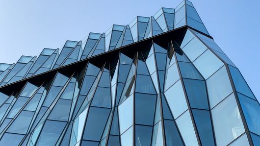 Capital Group and KKR launch their first hybrid fund for Asia and Europe Capital Group and KKR launch their first hybrid fund for Asia and Europe