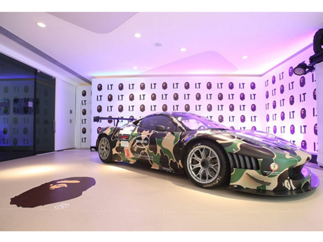 Hybrids Of Luxury And Mass Market Brands Remain In Vogue News Campaign Asia Hybrids Of Luxury And Mass Market Brands Remain In Vogue News Campaign Asia