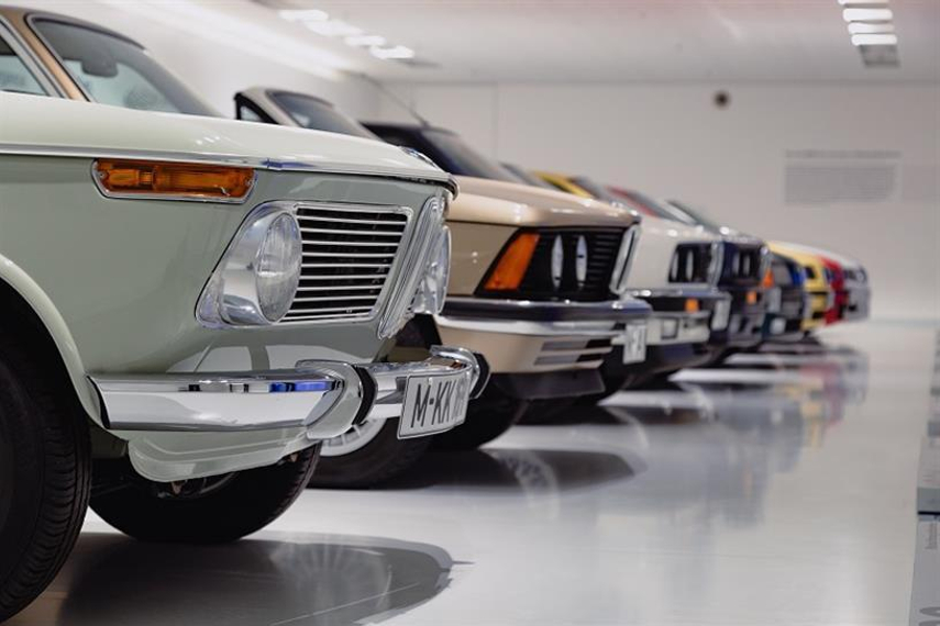 Auto Industry Faces 21 Decline In Global Adspend In 2020 Due To Pandemic Advertising Campaign Asia