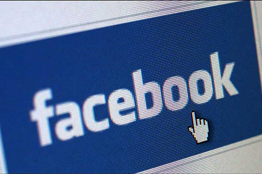 France Bans Twitter And Facebook From National Tv Media Campaign Asia