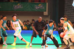 Sprite blends baskekball ...
