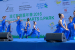 Photos: Standard Chartered ...