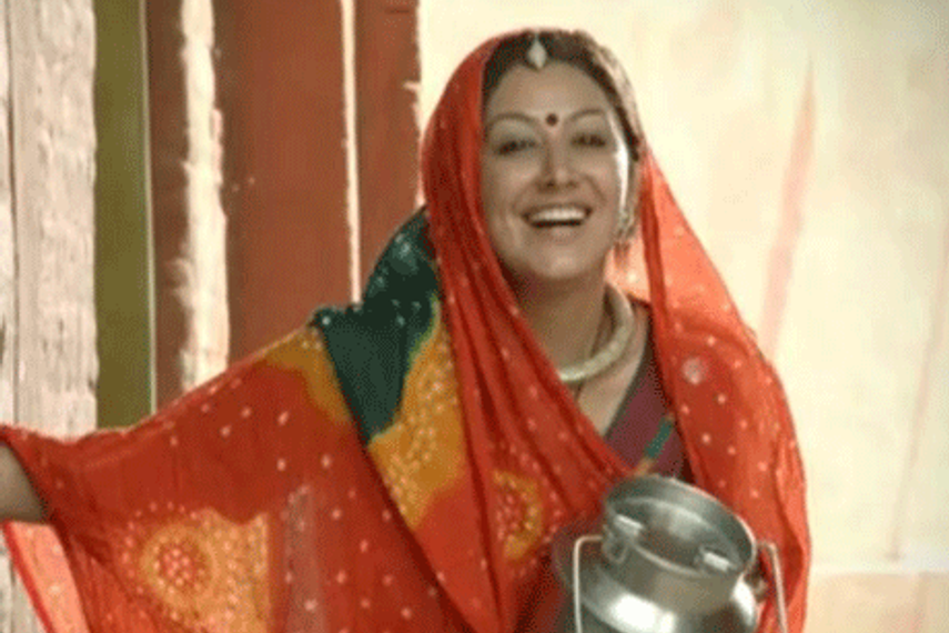 With new lyrics and clips bridging the urban-rural gap, the new TVC talks about how independent rural woman is walking shoulder to shoulder with her urban counterpart