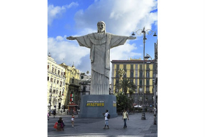 Broadband provider in Italy ‘downloads’ 'Christ the Redeemer' monument from Rio