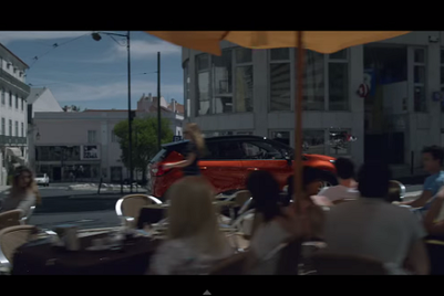 MMGB: Renault 'captures' the attention of a fish