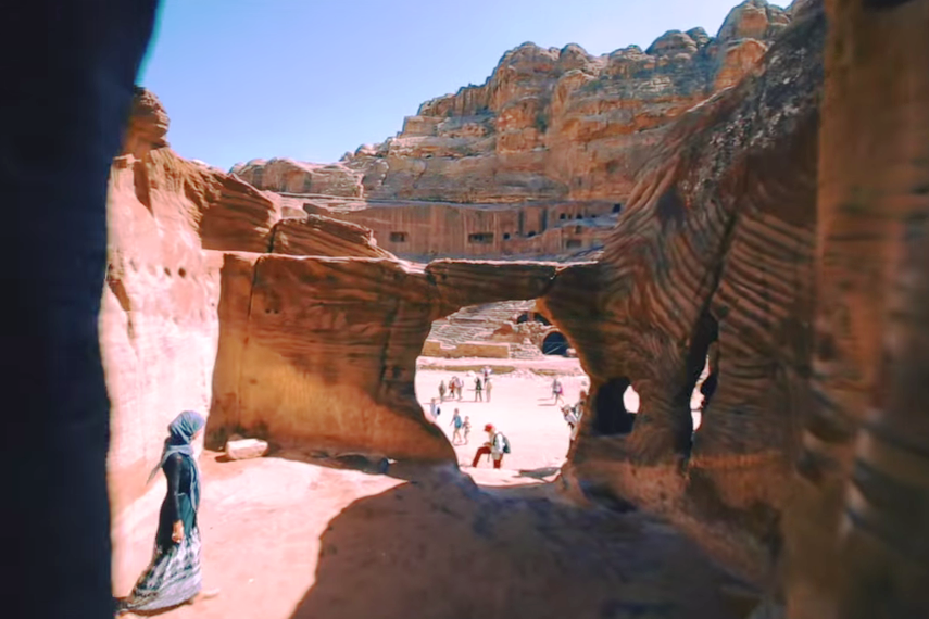 Watch the video conceptualised by StoryTravelers here