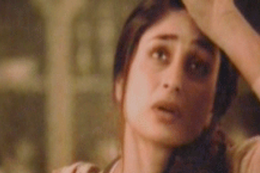 Frito-Lay hawks 'desi' flavours through Kareena Kapoor