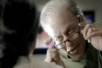 Shah Rukh does the grandpa act in Dishtv's new campaign
