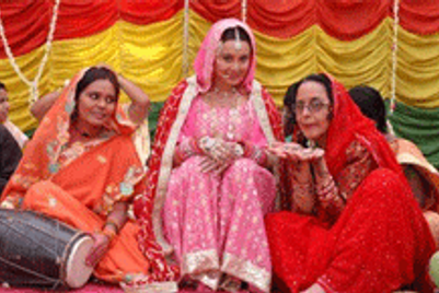 Friday ticket: Shyam Benegal's 'Well Done Abba!'