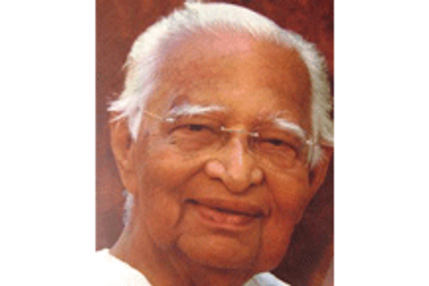 KM Mathew passes away