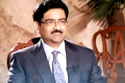 Preeti Vyas interviews Kumar Mangalam Birla on Logo-Bloomberg UTV