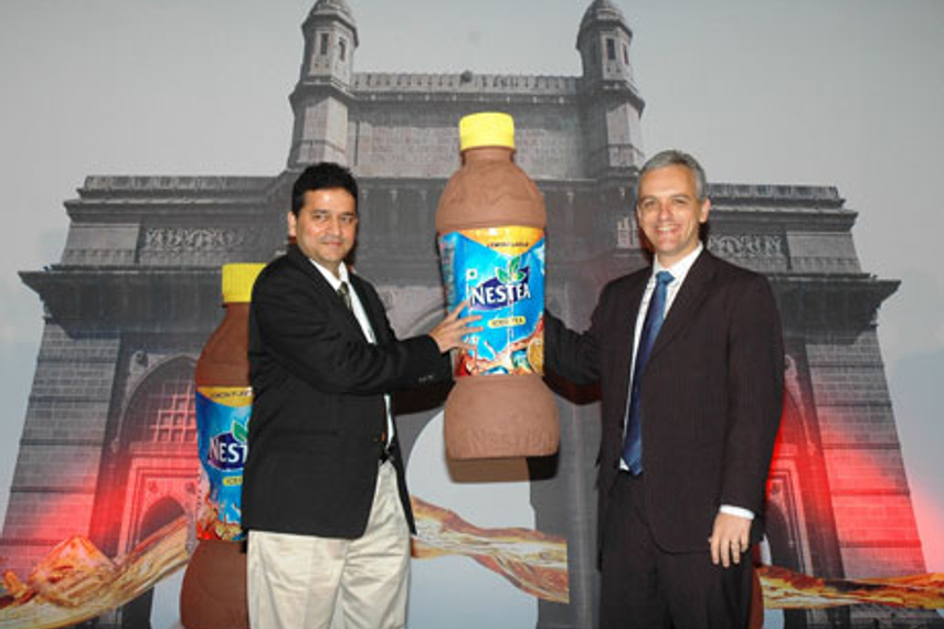 Ricardo Fort (R), and Milind Pingle (L) launching Nestea in Mumbai