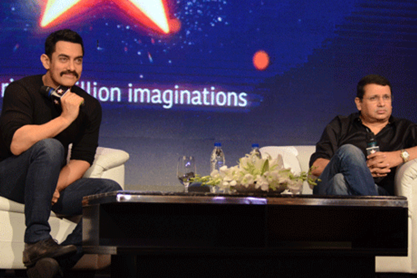 Aamir Khan (L) and Uday Shankar (R)