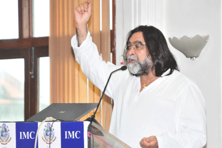 Prahlad Kakkar inspires ad aspirants with work, words