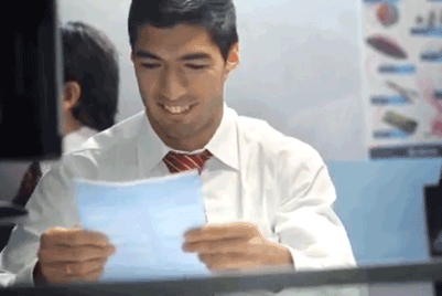 Weekend fun (2): Luis Suarez plays 'himself' for Abitab Bank