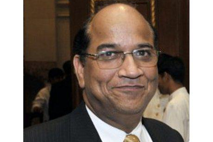 Ad-man Arvind Sharma turns digital entrepreneur; launches indiasarihouse.com