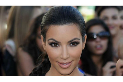 Gokul's blog: Kim Kardashian: 28 mn, JK Rowling: 14 mn. Go figure.