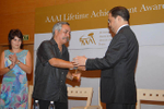 Piyush Pandey receives ...