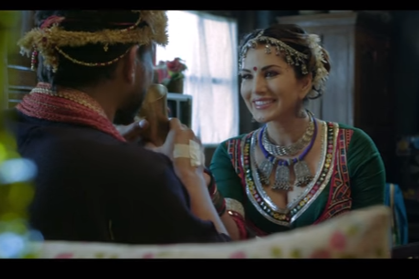 Cannes Contenders 2016: Scarecrow India – 11 Minutes, Blue Film Festival