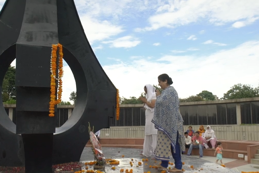 Watch a video of the initiative conceptualised by Contract Advertising here